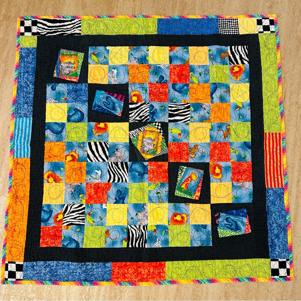Quilt Handmade Baby Blanket Circus Animals reversible 36x36 Quilt